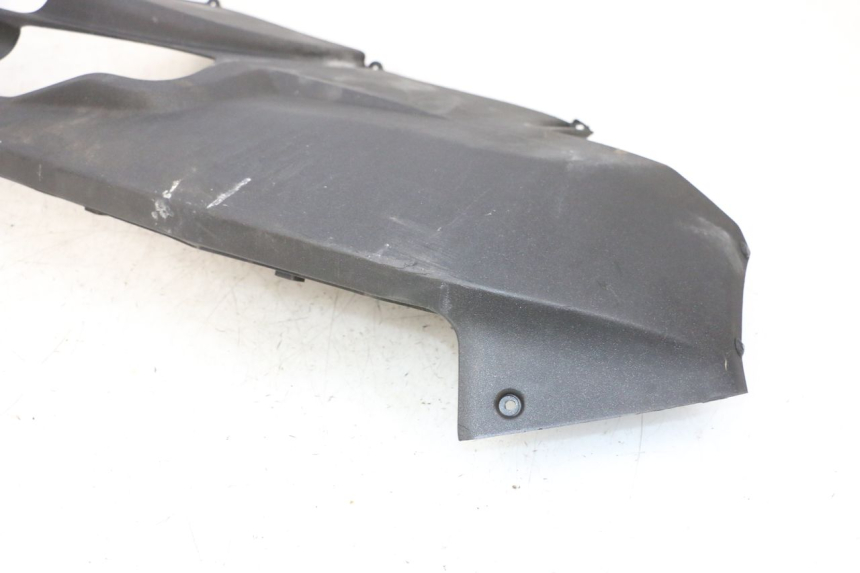 photo de UNTERBODEN PEUGEOT SATELIS 125 (2013 - 2018) - Charakteristische Merkmale