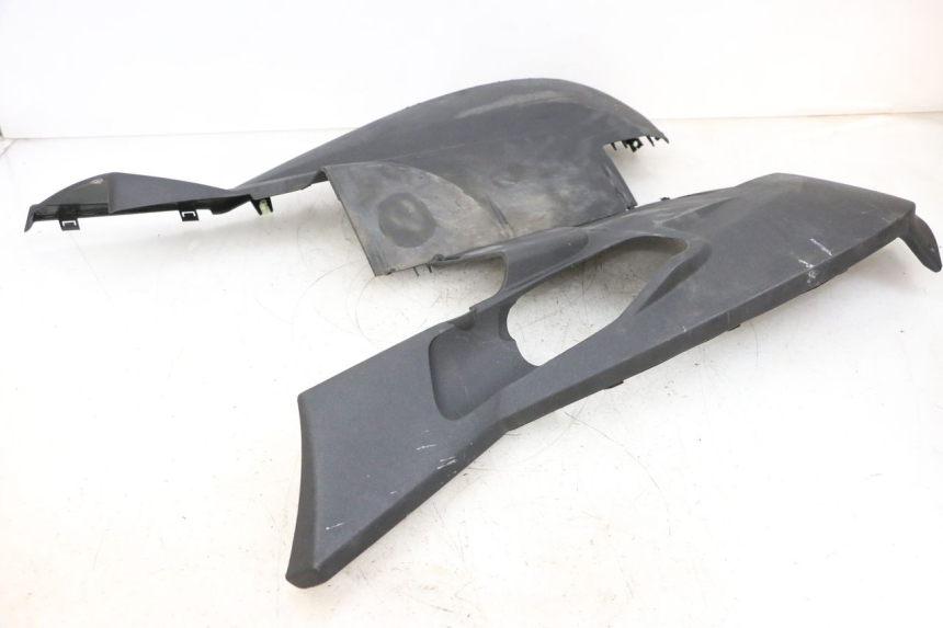 photo de UNTERBODEN PEUGEOT SATELIS 125 (2013 - 2018) - Zoom auf Gebrauchszustand