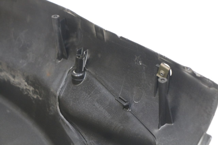 photo de UNTERFAHRSCHUTZ APRILIA SCARABEO LIGHT 125 (2007 - 2011) - Technische Nahaufnahme