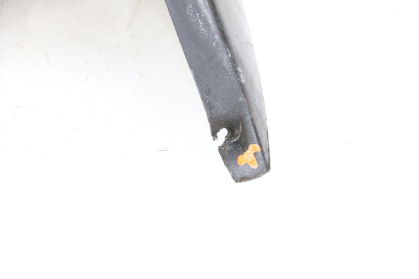 photo de UNTERBODEN APRILIA SR CARB LC 2T 50 (2004 - 2012) - Oberflächenzustand und Material