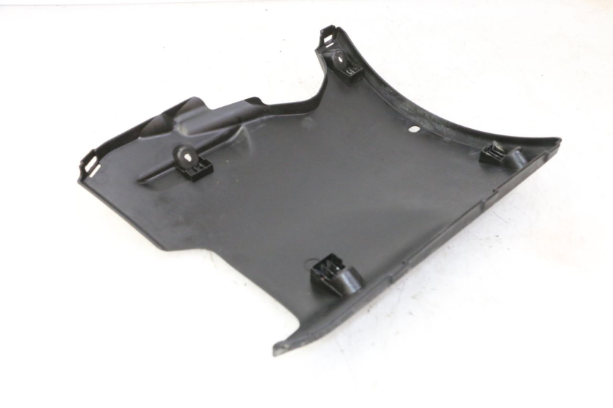 photo de UNTERE KAROSSERIE PEUGEOT STREETZONE I NAKED 2T 50 (2018 - 2020) - Details der Befestigungspunkte