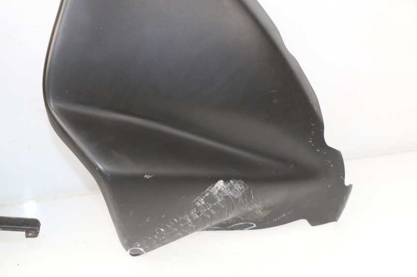 photo de UNTERBODEN YAMAHA TDM ABS 900 (2002 - 2014) - Fokus auf die Struktur