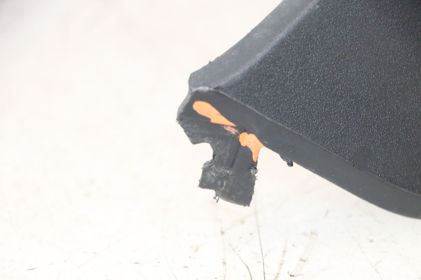 photo de UNTERBODEN PEUGEOT TREKKER 50 (1995 - 2004) - Oberflächenzustand und Material