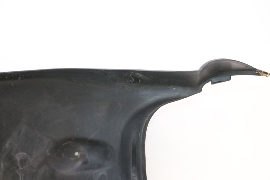 photo de UNTERBODEN PEUGEOT TREKKER 50 (1995 - 2004) - Details der Befestigungspunkte