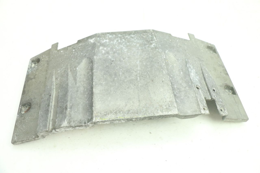 photo de UNTERBODEN YAMAHA WAVE RUNNER GP R 1200 (2000 - 2003) - Technische Nahaufnahme