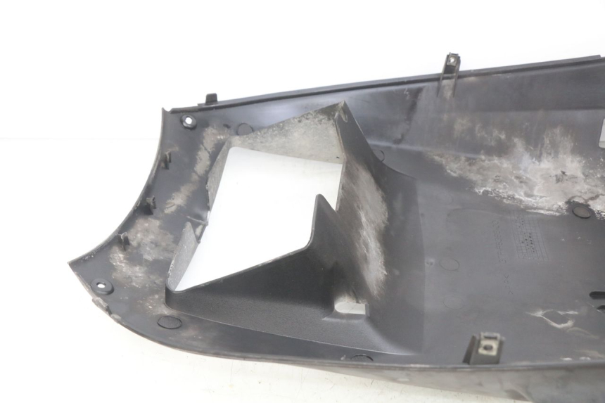 photo de UNTERBODEN YAMAHA X-MAX XMAX 125 (2010 - 2013) - Details der Befestigungspunkte