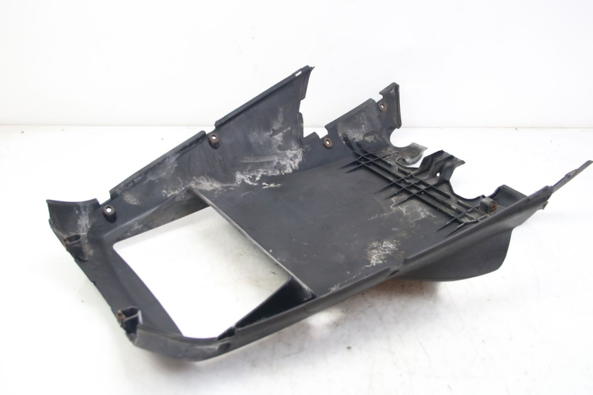 photo de UNTERBODEN YAMAHA XMAX X-MAX 125 (2006 - 2009) - Oberflächenzustand und Material