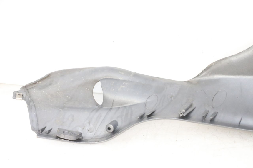 photo de UNTERBODEN PIAGGIO X9 EVOLUTION 125 (2003 - 2007) - Technische Nahaufnahme