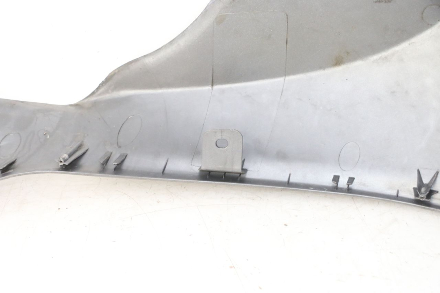 photo de UNTERBODEN PIAGGIO X9 EVOLUTION 125 (2003 - 2007) - Oberflächenzustand und Material