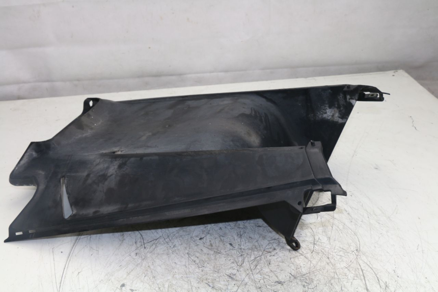 photo de UNTERBODEN YAMAHA YP MAJESTY ABS 400 (2007 - 2009) - Zoom auf Gebrauchszustand