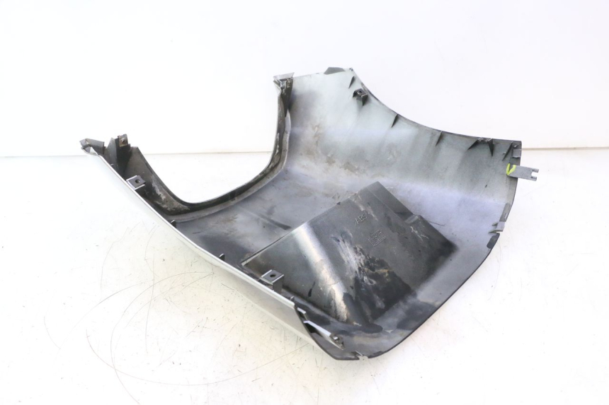 photo de UNTERBODEN YAMAHA YP MAJESTY 125 (2002 - 2006) - Oberflächenzustand und Material