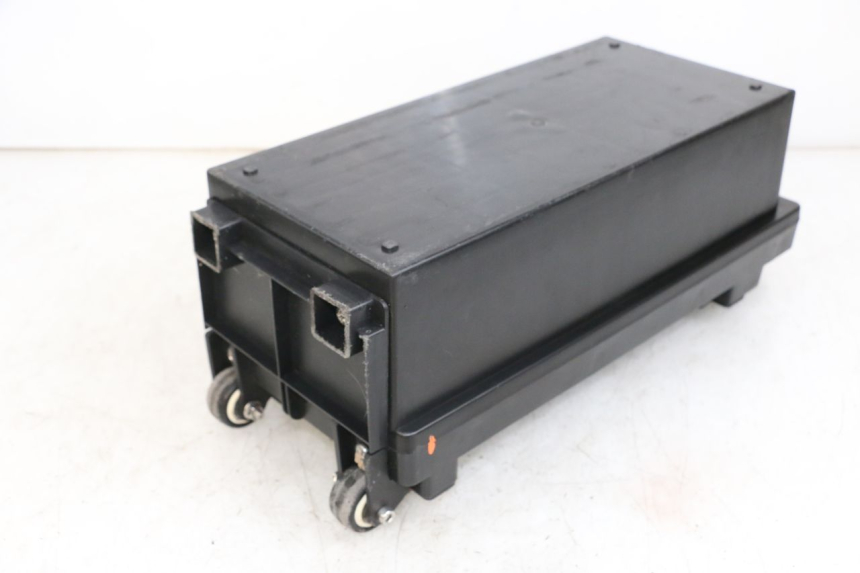 photo de BATTERIE E-MAX 80L 1 (2011 - 2014) - Charakteristische Merkmale