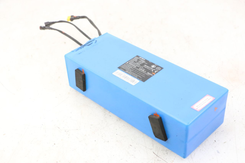 photo de BATTERIE URBANGLIDE E-CROSS PRO 1 - Hauptansicht