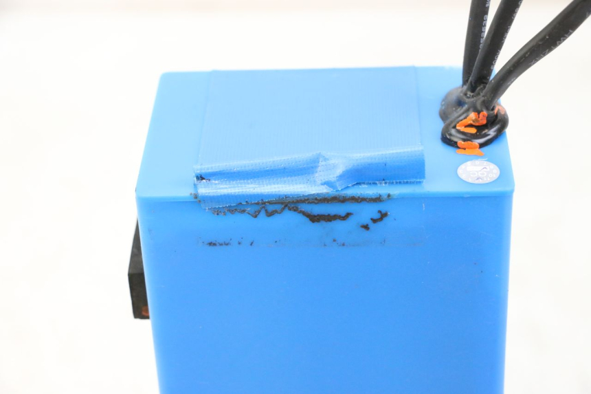 photo de BATTERIE URBANGLIDE E-CROSS PRO 1 - Alternative Perspektive