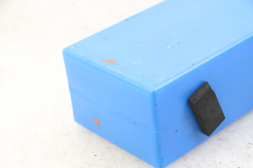 photo de BATTERIE URBANGLIDE E-CROSS PRO 1 - Details der Befestigungspunkte