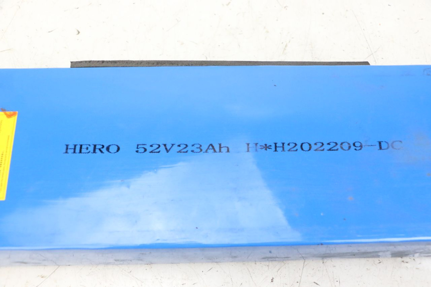 photo de BATTERIE HERO S10 1 - Zoom auf Komponenten