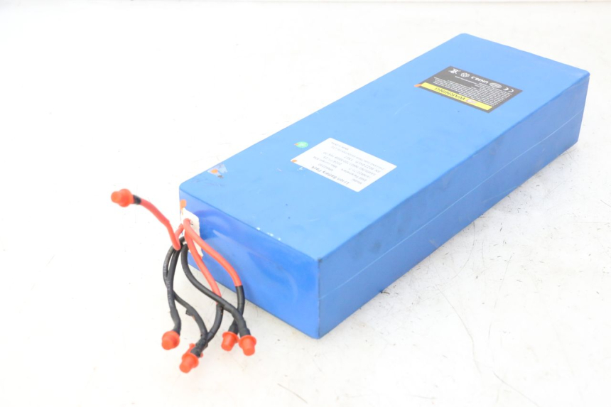 photo de BATTERIE DUALTRON VICTOR LIMITED 1 - Hauptansicht