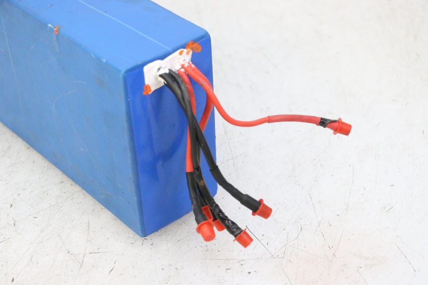 photo de BATTERIE DUALTRON VICTOR LIMITED 1 - Charakteristische Merkmale