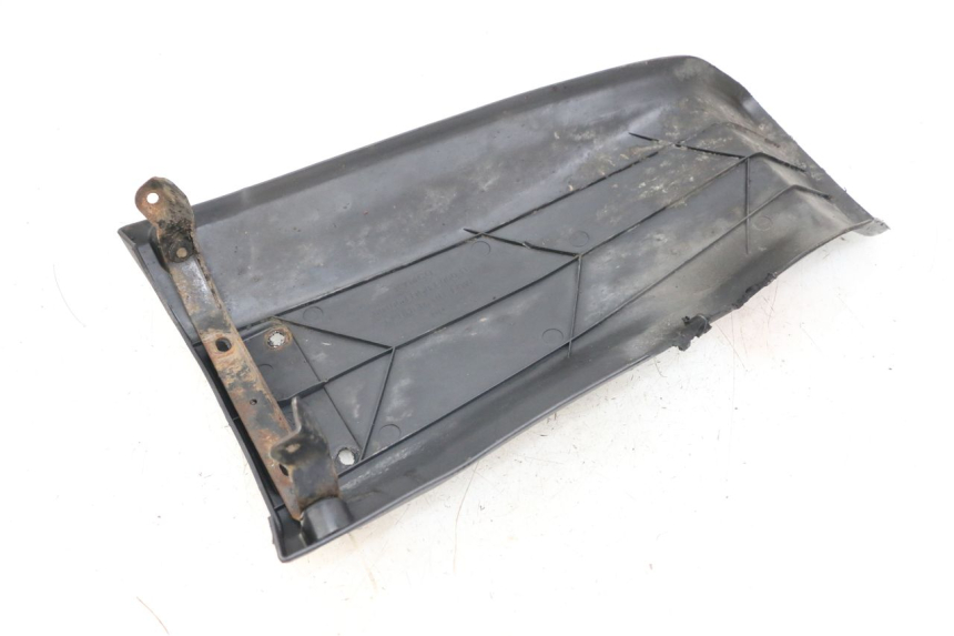 photo de HINTERER KOTFLüGEL KYMCO AGILITY 4T 50 (2018 - 2022) - Zoom auf Gebrauchszustand