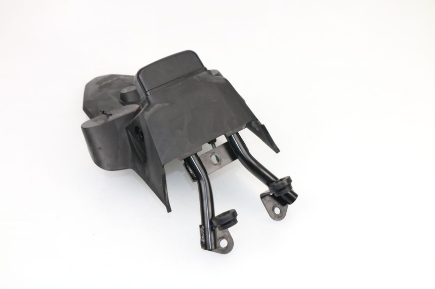 photo de SPRITZSCHUTZ HONDA CBR R 125 (2011 - 2016) - Zoom auf Gebrauchszustand