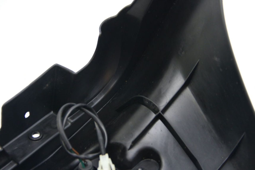 photo de HINTERER KOTFLüGEL PEUGEOT CITYSTAR 125 (2011 - 2017) - Hochauflösende Nahaufnahme