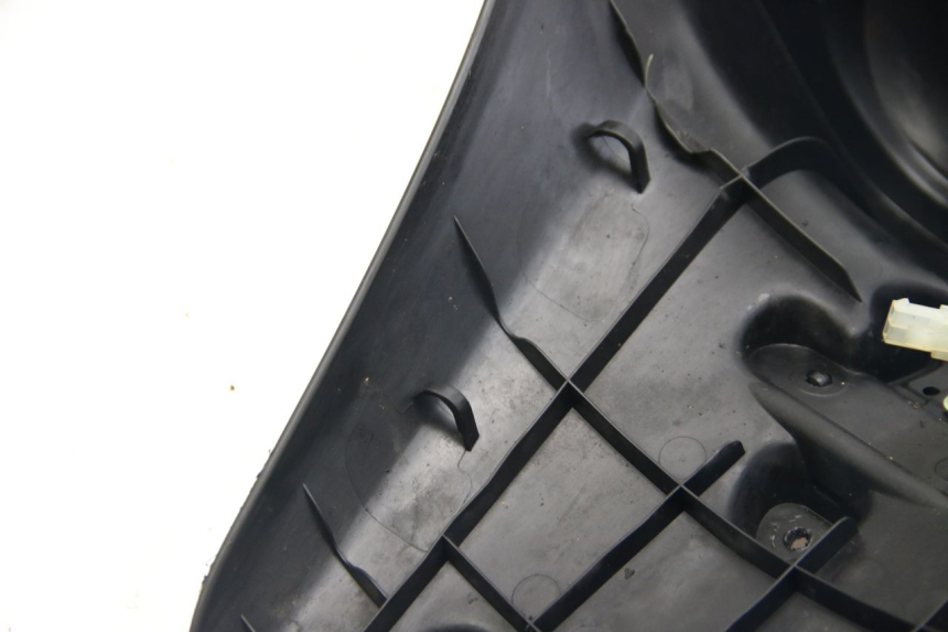 photo de HINTERER KOTFLüGEL PEUGEOT CITYSTAR 125 (2011 - 2017) - Fokus auf die Struktur