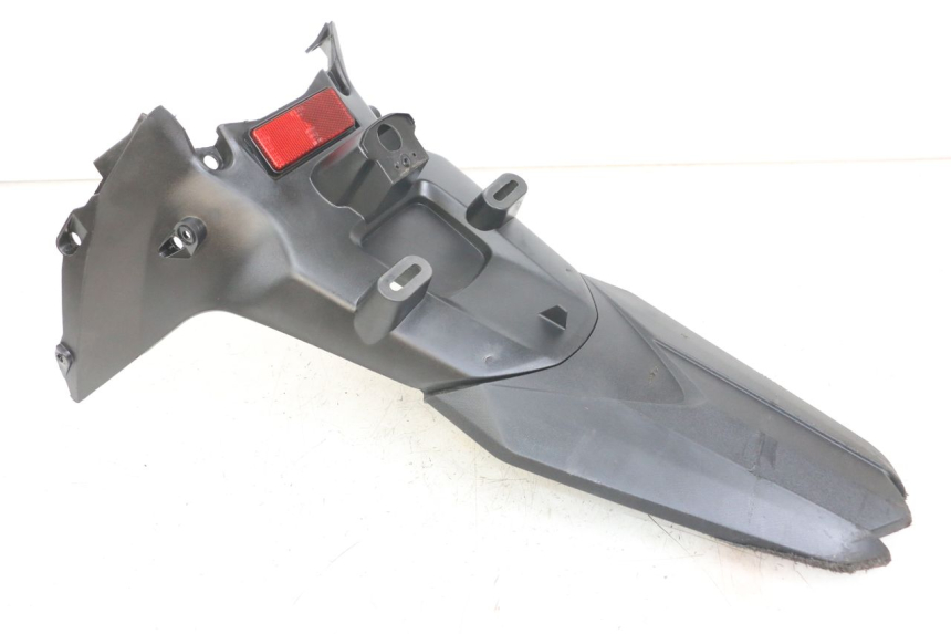 photo de HINTERER KOTFLüGEL SYM CROX 4T 50 (2016 - 2023) - Details der Befestigungspunkte