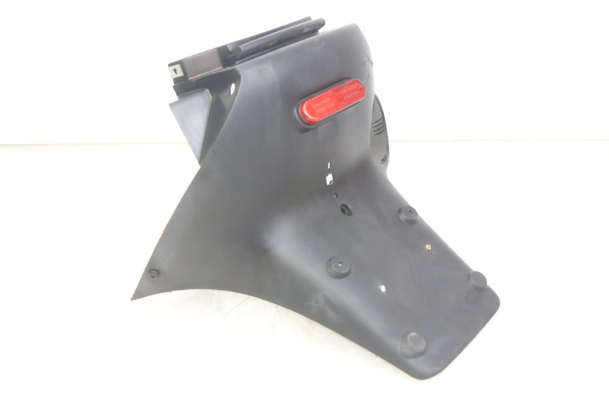 photo de HINTERER KOTFLüGEL PEUGEOT ELYSEO 125 (1999 - 2004) - Technische Nahaufnahme