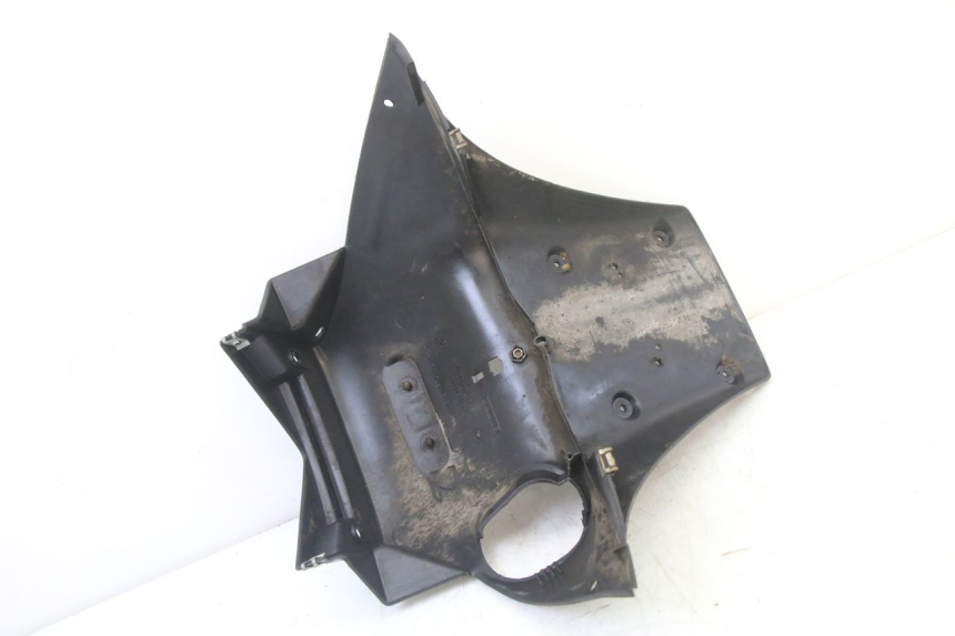 photo de HINTERER KOTFLüGEL PEUGEOT ELYSEO 125 (1999 - 2004) - Details der Befestigungspunkte