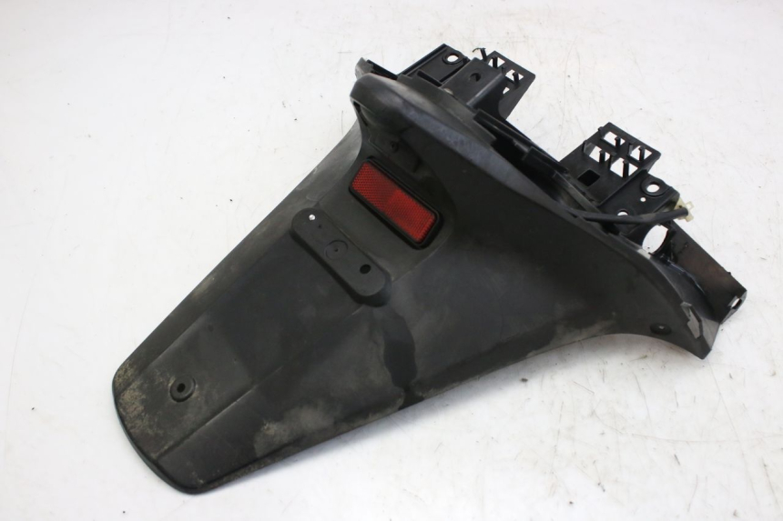 photo de HINTERER KOTFLüGEL HONDA FES S-WING SWING ABS 125 (2007 - 2015) - Zoom auf Gebrauchszustand