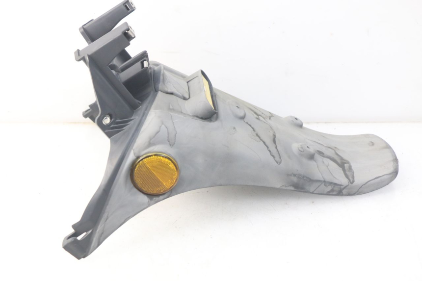 photo de HINTERER KOTFLüGEL PIAGGIO FLY 2T 50 (2004 - 2017) - Zoom auf Gebrauchszustand