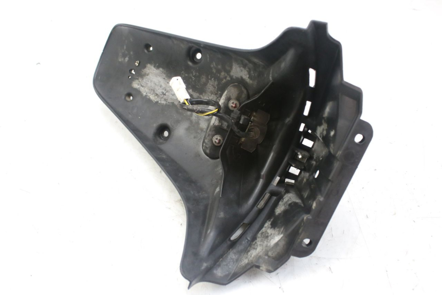 photo de HINTERER KOTFLüGEL PIAGGIO FLY 4T 50 (2013 - 2017) - Detailansicht des Bauteils