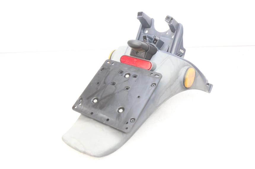 photo de HINTERER KOTFLüGEL PIAGGIO FLY 100 (2006 - 2010) - Hauptansicht