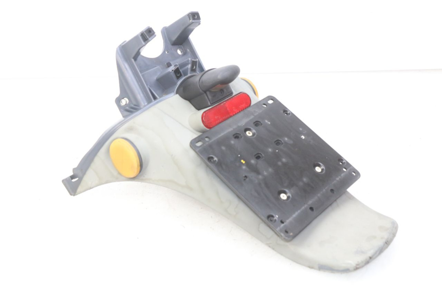 photo de HINTERER KOTFLüGEL PIAGGIO FLY 100 (2006 - 2010) - Hauptansicht