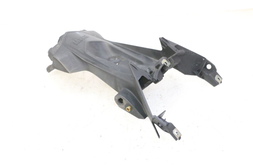 photo de SPRITZSCHUTZ BMW G310 R 310 (2016 - 2020) - Technische Nahaufnahme