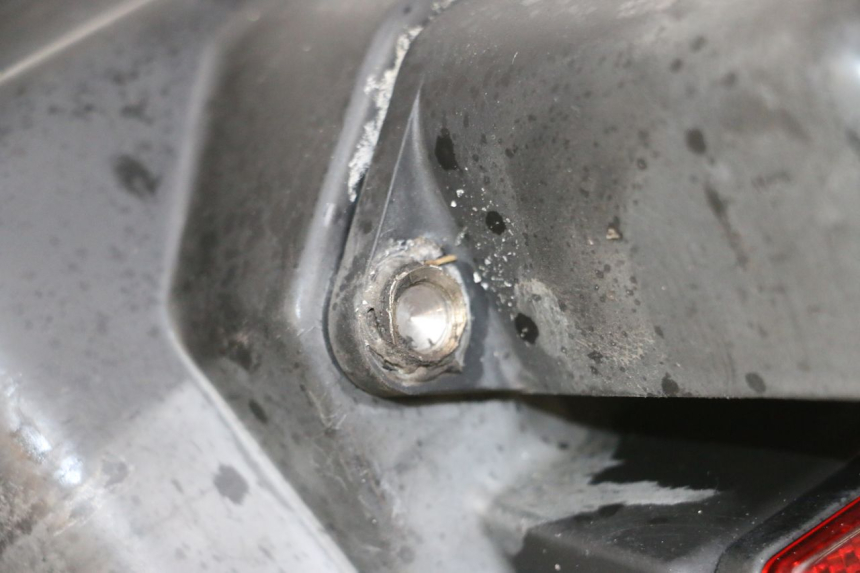 photo de SPRITZSCHUTZ KAWASAKI GPX R WARBIRD 600 (1988 - 1993) - Kennzeichnungen und Originalreferenzen