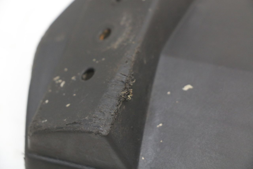 photo de HINTERER KOTFLüGEL TNT MOTOR GRIDO 2T 50 (2010 - 2019) - Details der Befestigungspunkte