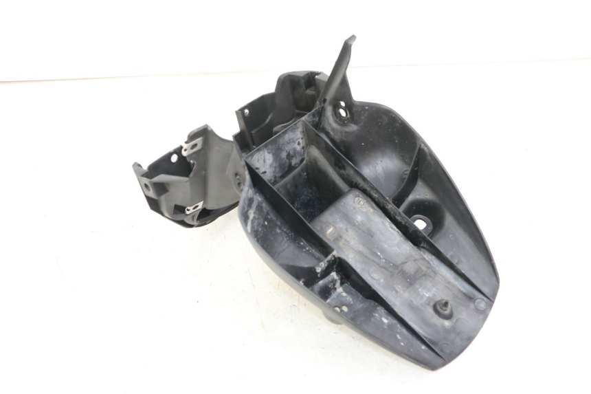 photo de SPRITZSCHUTZ HYOSUNG GTR 125 (2006 - 2008) - Zoom auf Gebrauchszustand