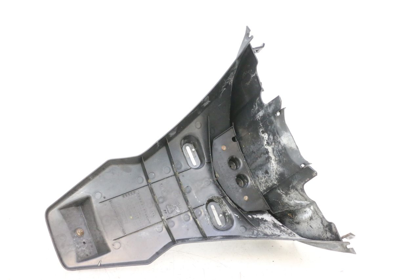 photo de SPRITZSCHUTZ SYM GTS EVO 125 (2009 - 2013) - Oberflächenzustand und Material
