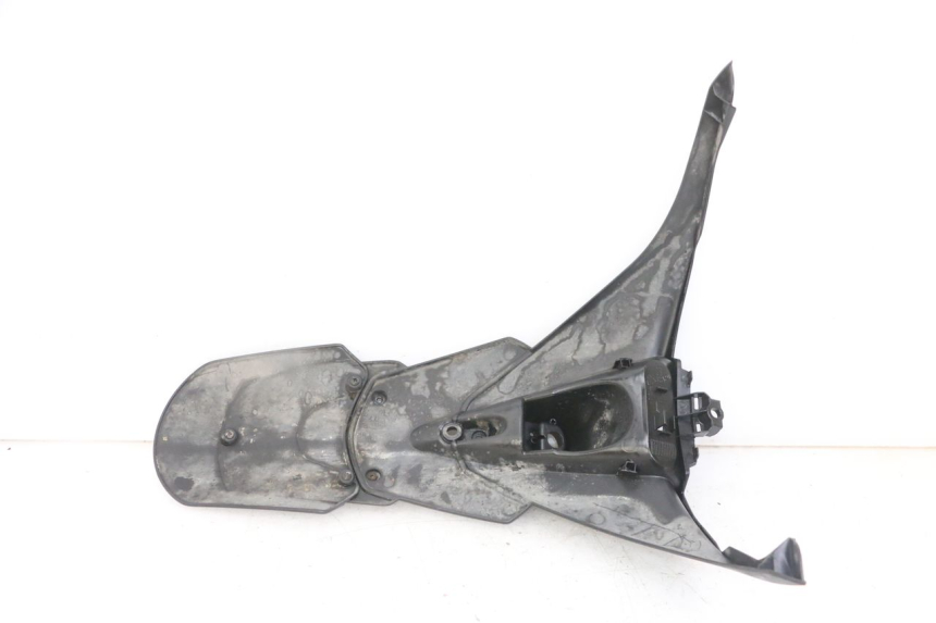 photo de SPRITZSCHUTZ PIAGGIO IE MP3 YOURBAN 300 (2011 - 2016) - Technische Nahaufnahme