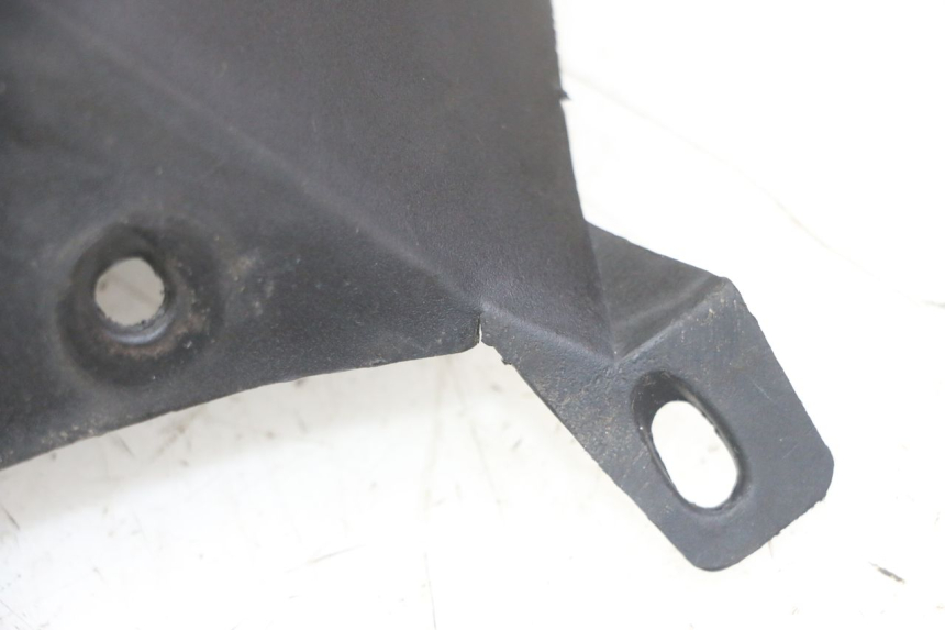 photo de SPRITZSCHUTZ MBK BOOSTER SPIRIT NAKED 50 (2004 - 2017) - Detailansicht des Bauteils