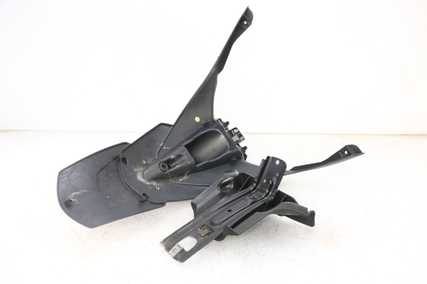 photo de SPRITZSCHUTZ PIAGGIO MP3 HPE 300 (2019 - 2026) - Gesamtansicht des Produkts