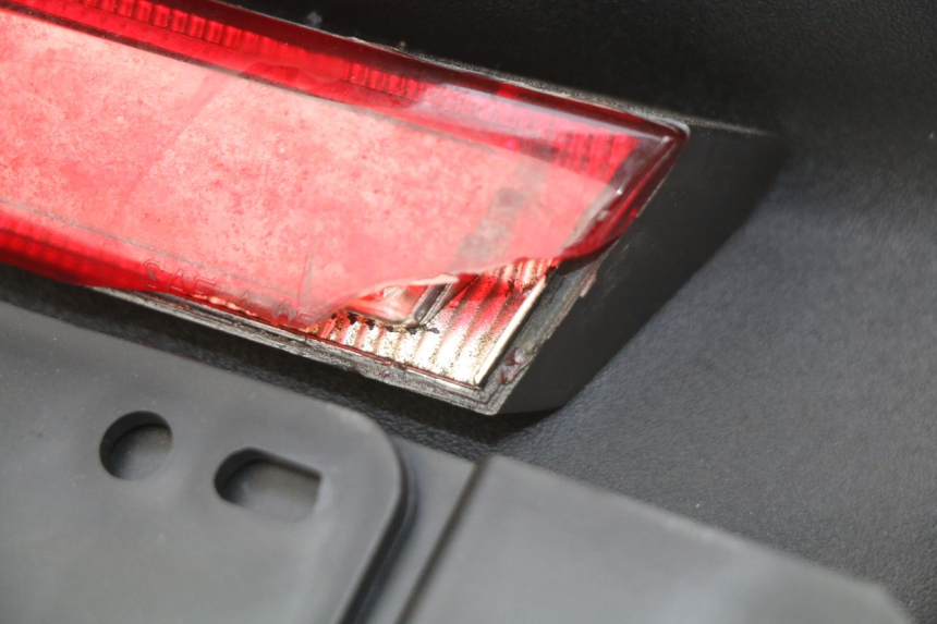 photo de HINTERER KOTFLüGEL PIAGGIO MP3 LT 300 (2010 - 2016) - Technische Nahaufnahme