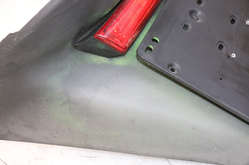 photo de SPRITZSCHUTZ PIAGGIO MP3 RL 250 (2006 - 2010) - Zoom auf Gebrauchszustand