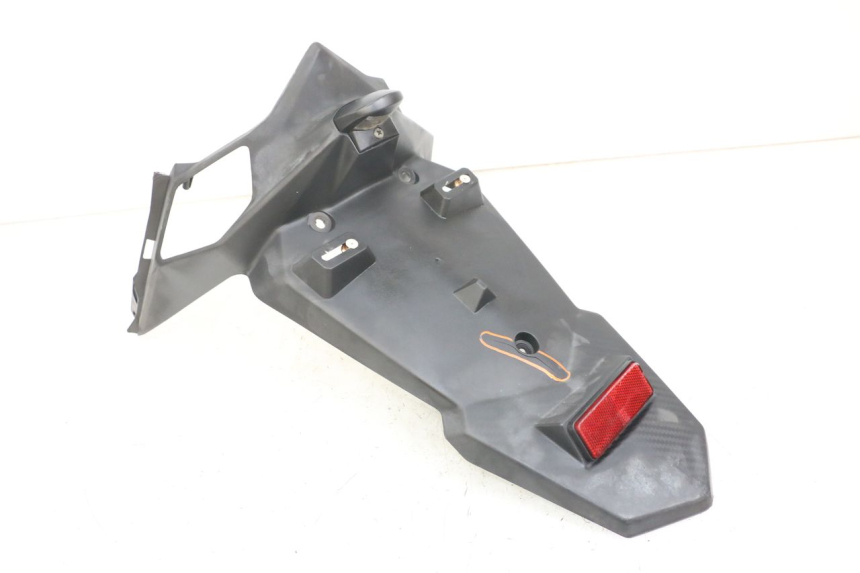 photo de HINTERER KOTFLüGEL SYM ORBIT III 3 4T 50 (2018 - 2021) - Details der Befestigungspunkte