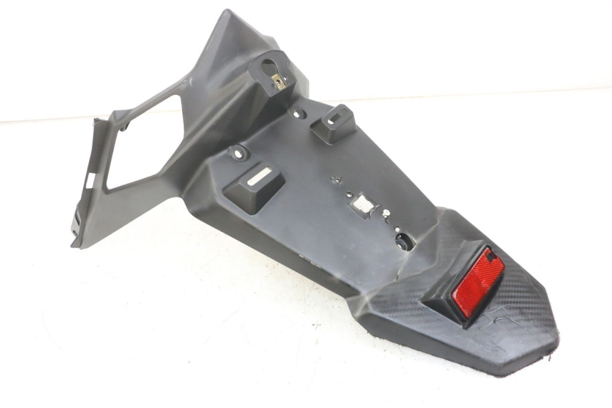 photo de HINTERER KOTFLüGEL SYM ORBIT III 3 4T 50 (2018 - 2021) - Oberflächenzustand und Material