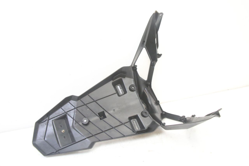 photo de SPRITZSCHUTZ SYM ORBIT III 3 4T 50 (2021 - 2025) - Oberflächenzustand und Material