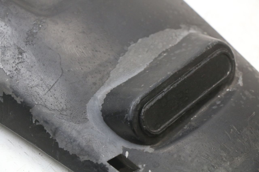 photo de HINTERER KOTFLüGEL MBK OVETTO 2T 50 (2007 - 2017) - Details der Befestigungspunkte