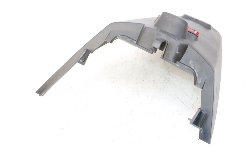 photo de SPRITZSCHUTZ PEUGEOT SATELIS 125 (2013 - 2018) - Zoom auf Gebrauchszustand