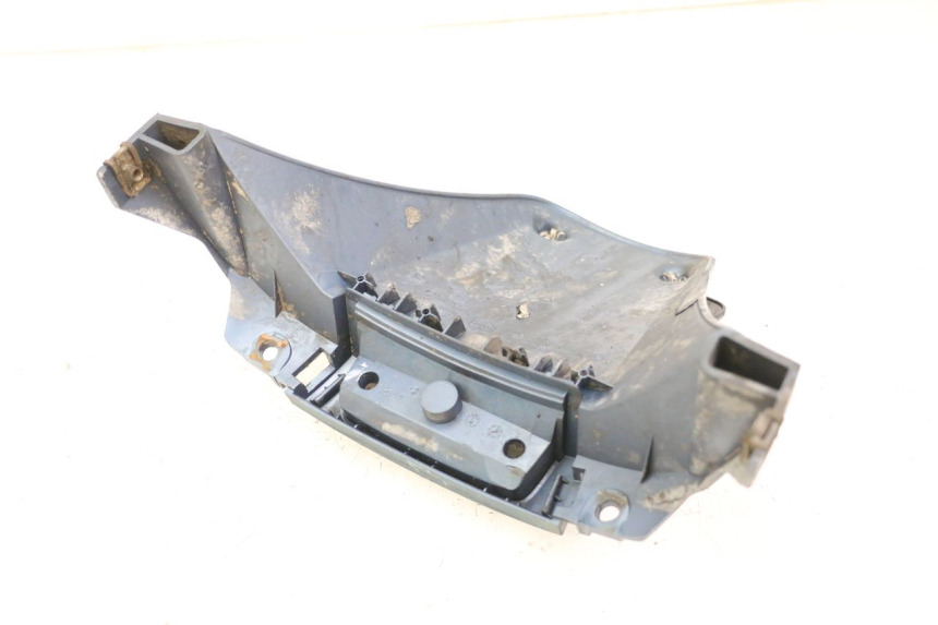 photo de HINTERER KOTFLüGEL PIAGGIO VESPA LX 2T 50 (2005 - 2013) - Detailansicht des Bauteils